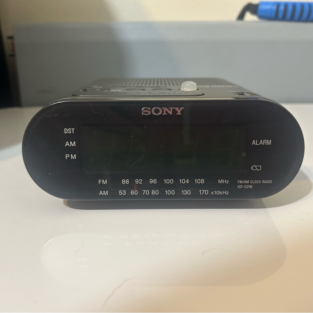 Sony Dream Machine Alarm Clock/Radio